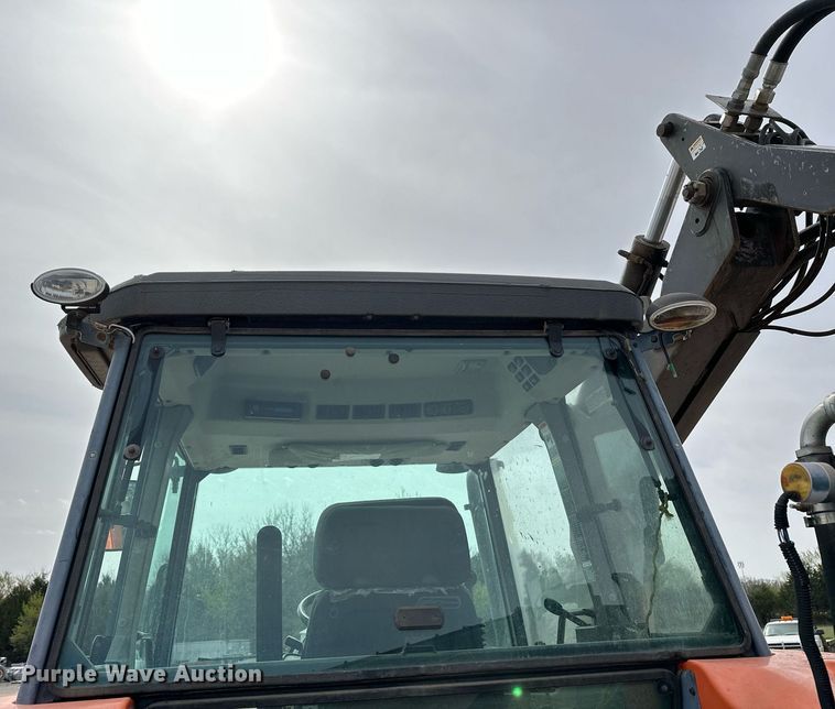 image for item LR9656 Kubota M108S  MFWD tractor