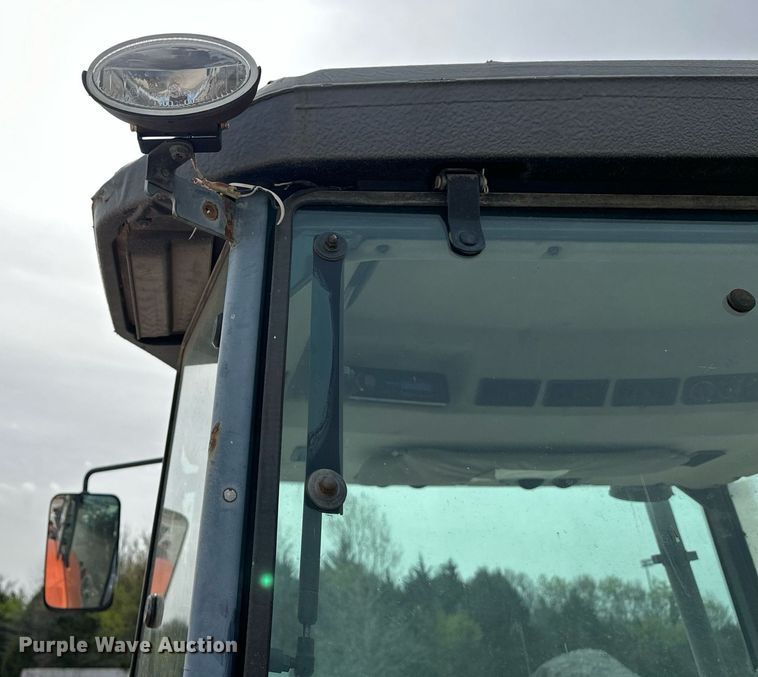 image for item LR9656 Kubota M108S  MFWD tractor