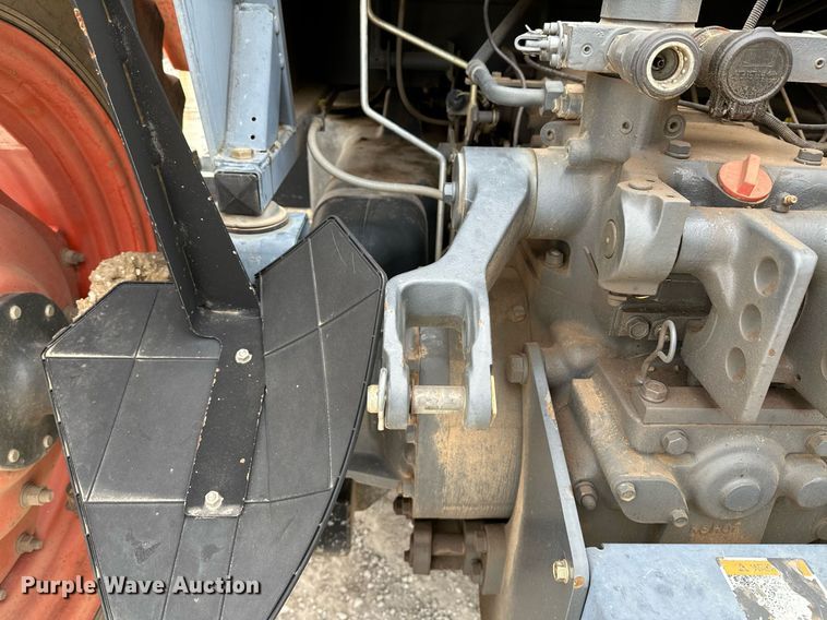 image for item LR9656 Kubota M108S  MFWD tractor