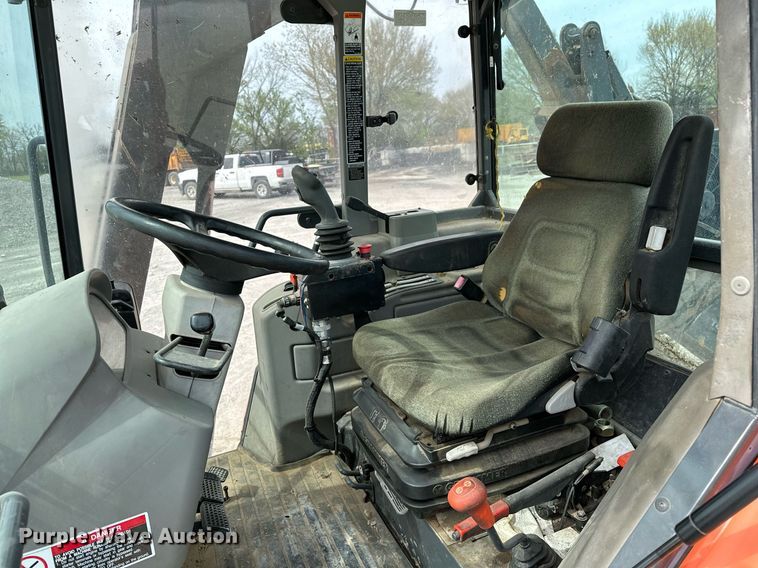 image for item LR9656 Kubota M108S  MFWD tractor