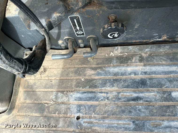 image for item LR9656 Kubota M108S  MFWD tractor