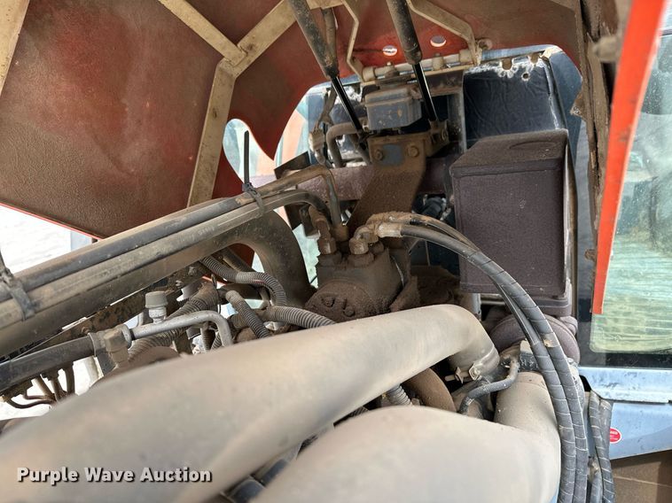 image for item LR9656 Kubota M108S  MFWD tractor