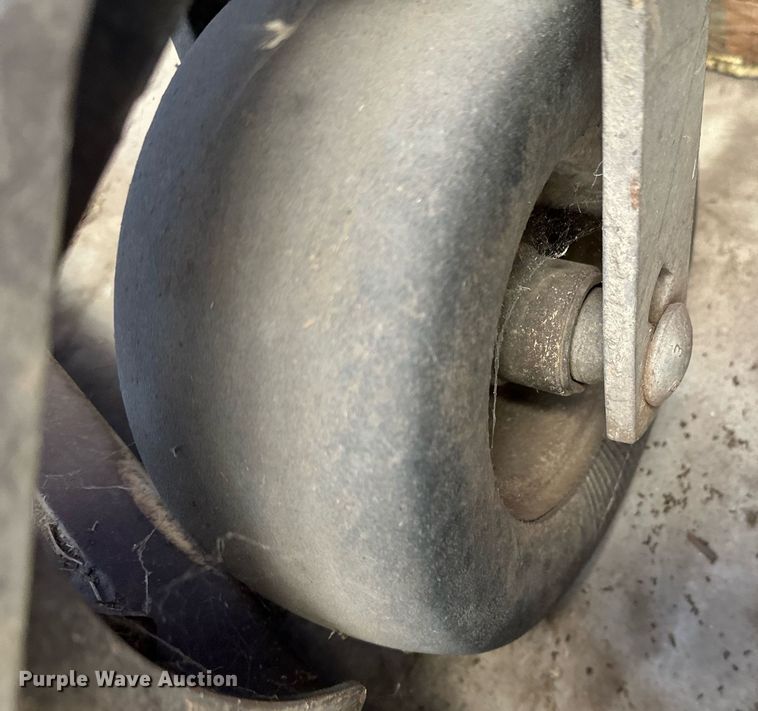 image for item LR9757 Grasshopper 623T  ZTR lawn mower