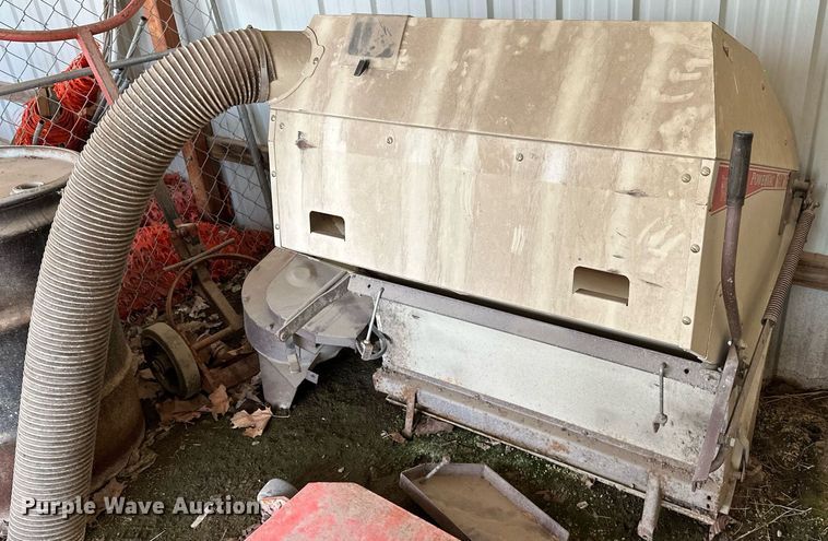 image for item LR9757 Grasshopper 623T  ZTR lawn mower