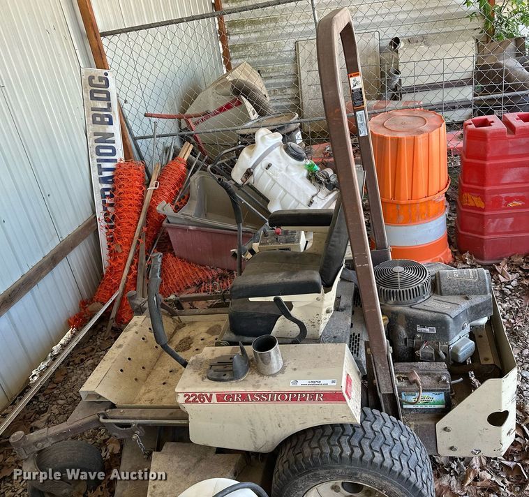 image for item LR9758 Grasshopper 226V  ZTR lawn mower