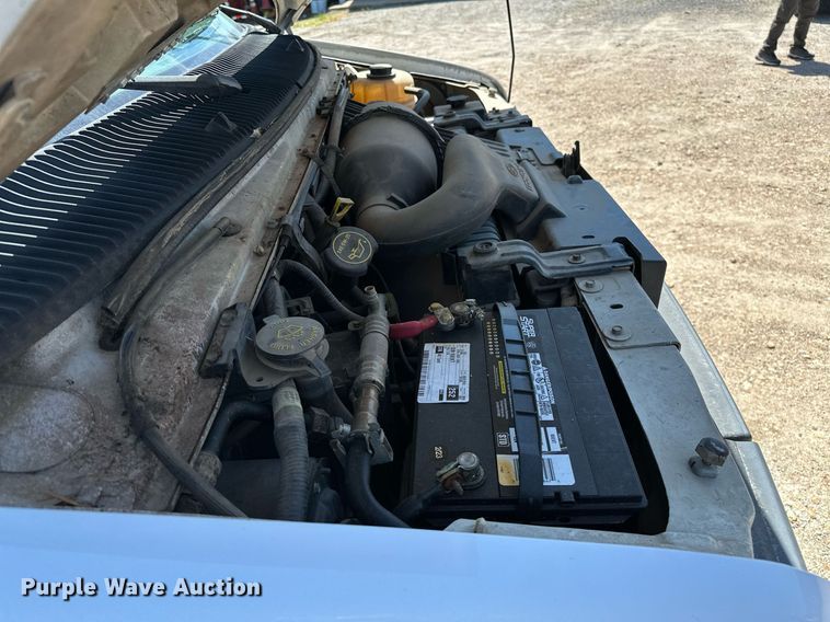 image for item LR9759 2003 Ford E350 Super Duty XL  van
