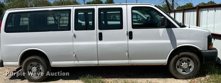 image for item LR9760 2007 Chevrolet Express  van