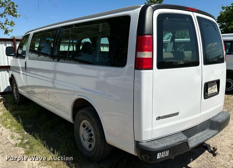 image for item LR9760 2007 Chevrolet Express  van