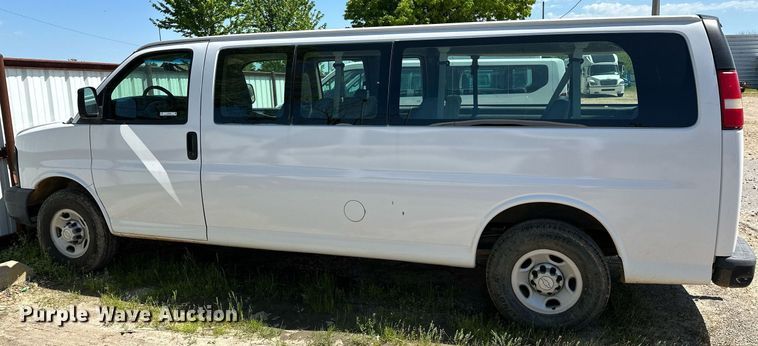 image for item LR9760 2007 Chevrolet Express  van