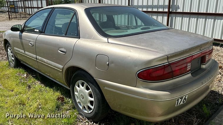 image for item LR9761 2002 Buick Century