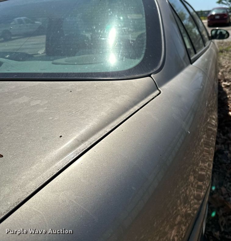 image for item LR9761 2002 Buick Century