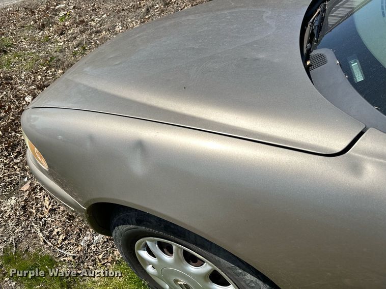 image for item LR9761 2002 Buick Century