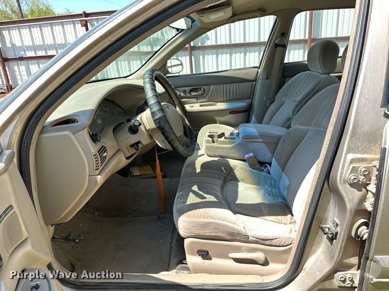 image for item LR9761 2002 Buick Century