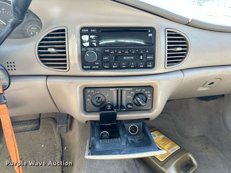 image for item LR9761 2002 Buick Century