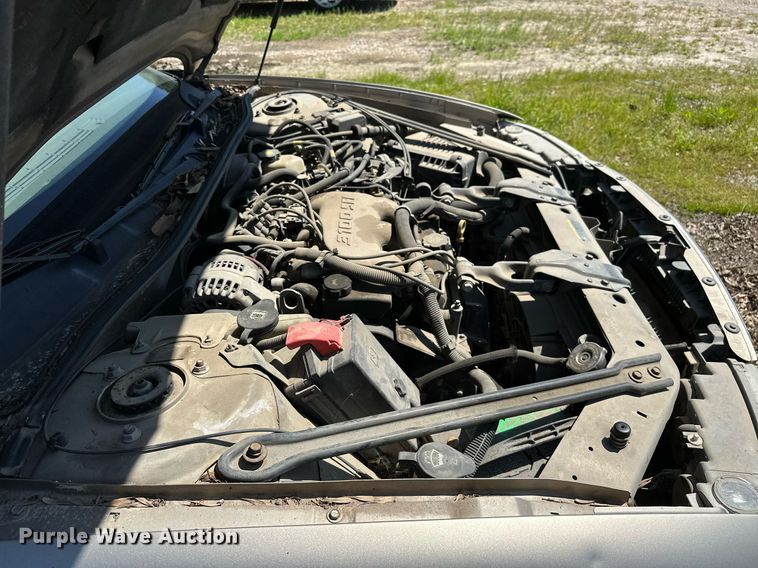 image for item LR9761 2002 Buick Century