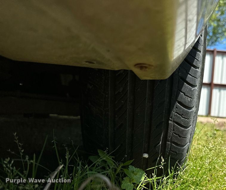 image for item LR9761 2002 Buick Century