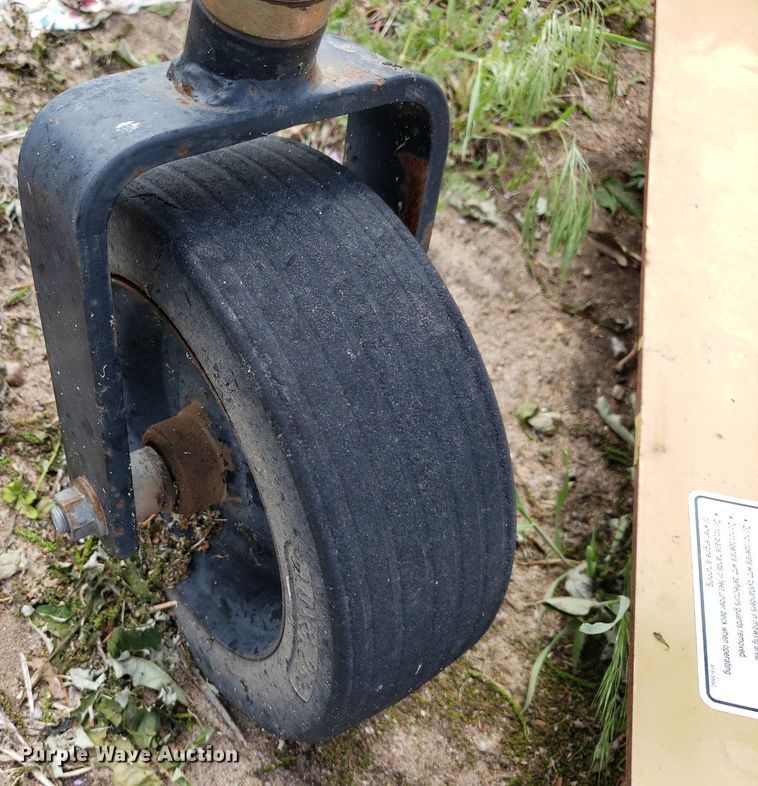 image for item LT9787 Land Pride FDR2572  finish mower