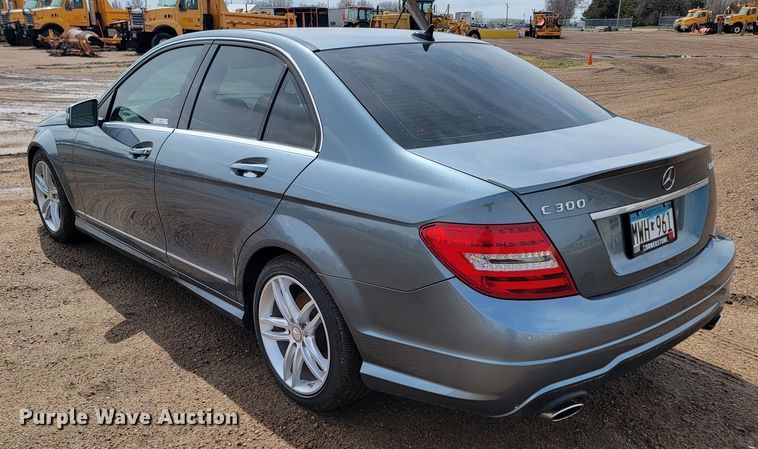 image for item LV9516 2012 Mercedes Benz C300