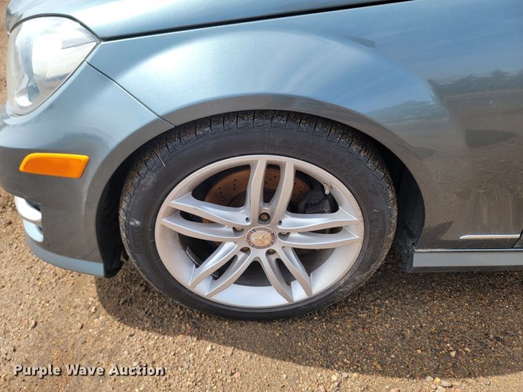 image for item LV9516 2012 Mercedes Benz C300