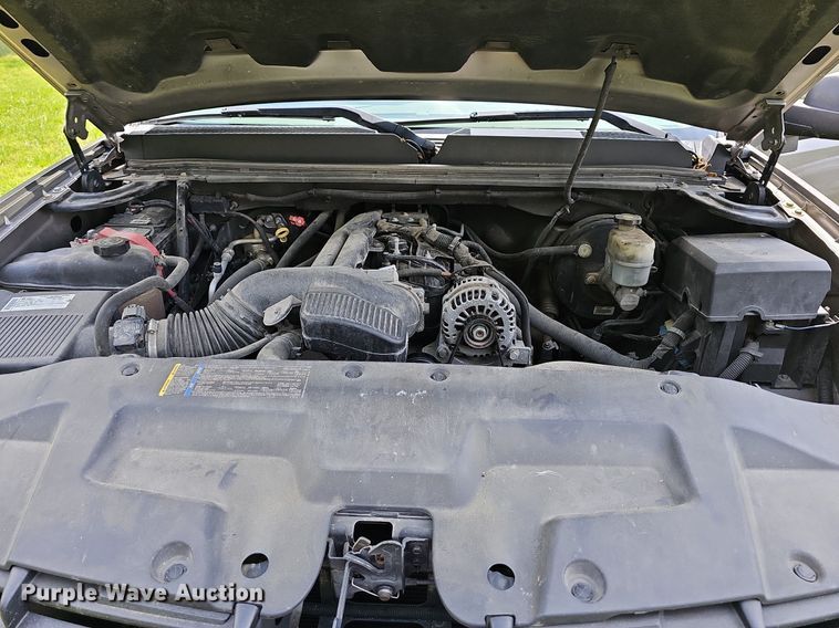 image for item LW9601 2009 GMC Sierra 1500  Crew Cab pickup truck