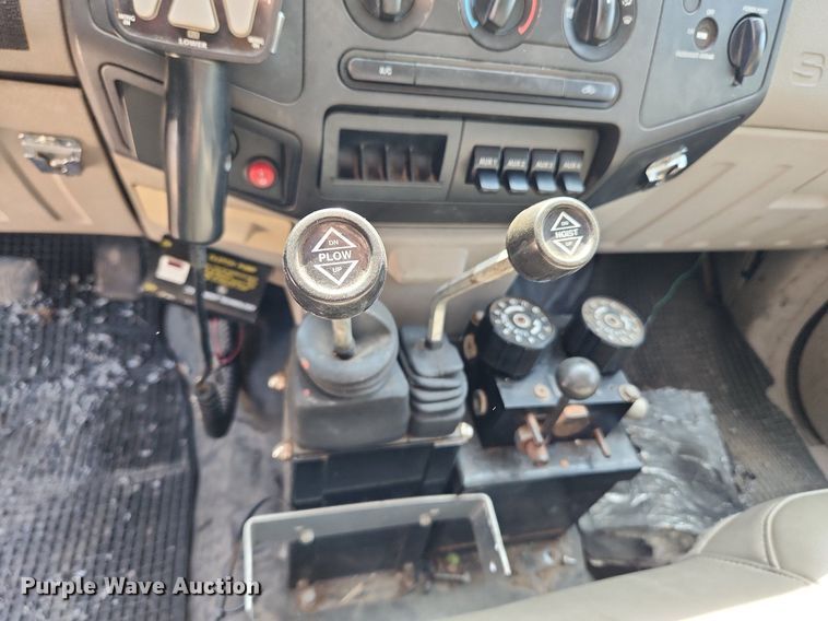 image for item LX9540 2008 Ford F450 Super Duty  dump truck