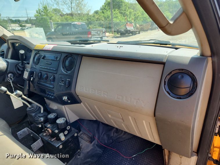 image for item LX9540 2008 Ford F450 Super Duty  dump truck