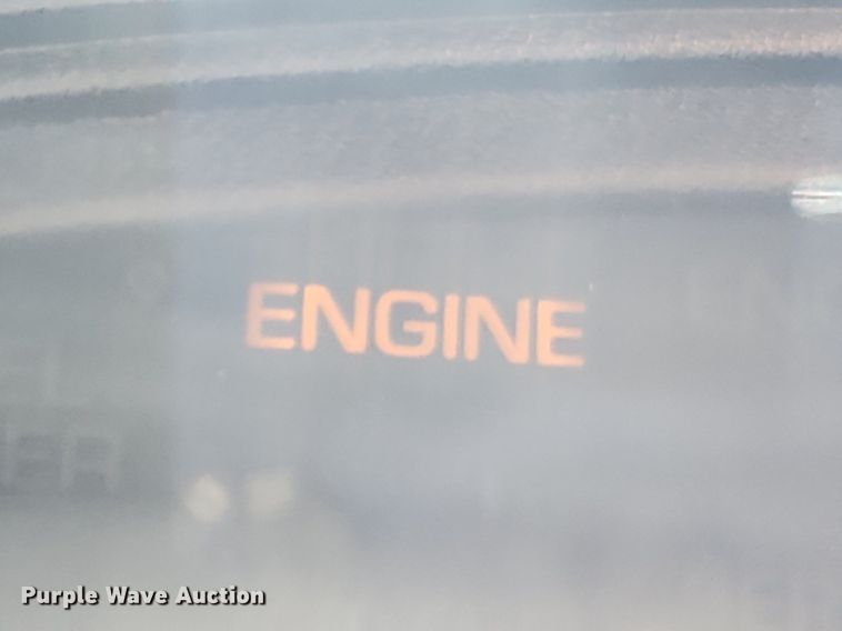 image for item LX9542 2006 International 7400  flatbed truck