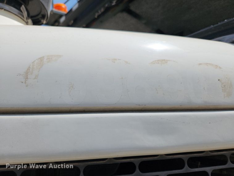 image for item LX9547 2014 Elgin Pelican  sweeper