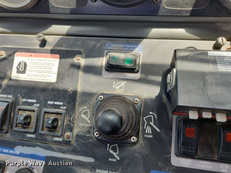 image for item LX9547 2014 Elgin Pelican  sweeper