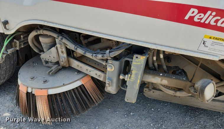 image for item LX9547 2014 Elgin Pelican  sweeper