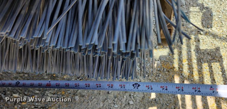 image for item LX9547 2014 Elgin Pelican  sweeper