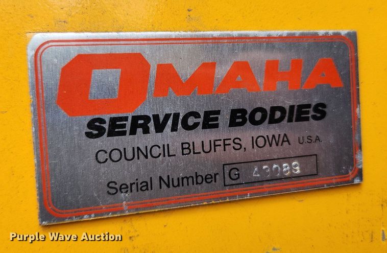 image for item LX9548 2007 Sterling L7500  bucket truck