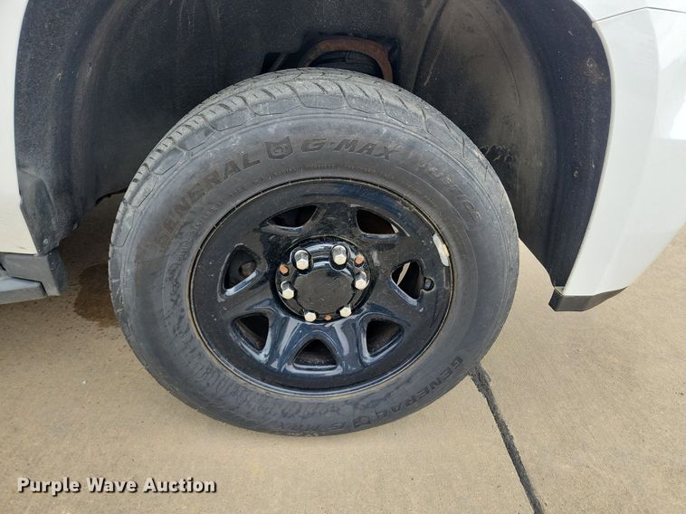 image for item LX9549 2016 Chevrolet Tahoe Police  SUV