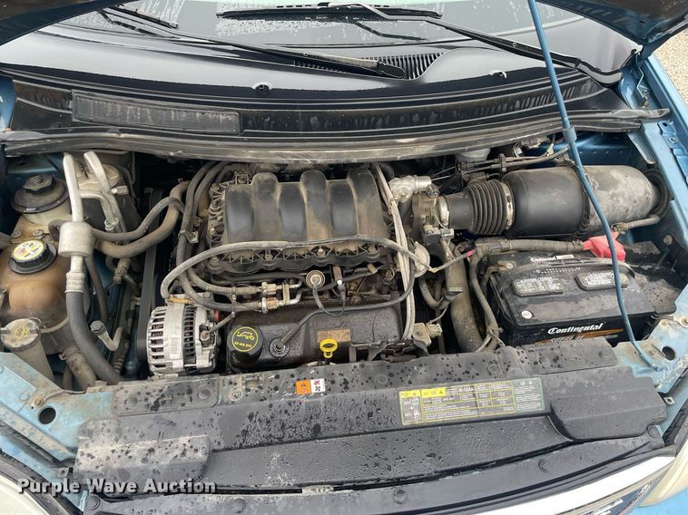 image for item LY9584 2001 Ford Windstar  van