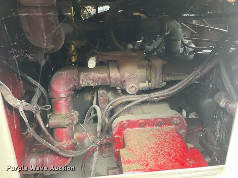 image for item LY9585 1982 Mack CF686F  pumper fire truck