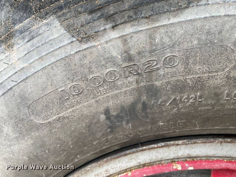 image for item LY9585 1982 Mack CF686F  pumper fire truck