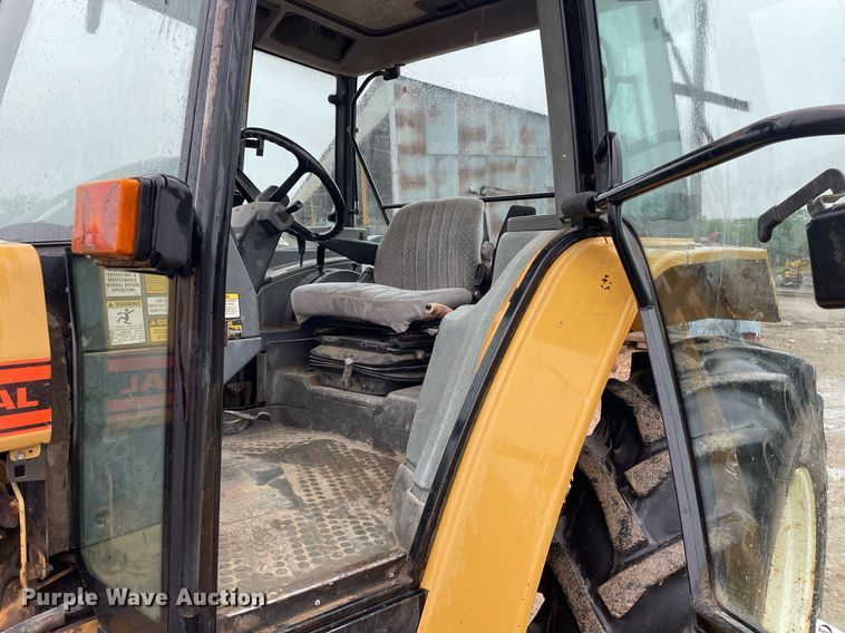 image for item LY9586 1995 New Holland 6640 Tiger Special  tractor