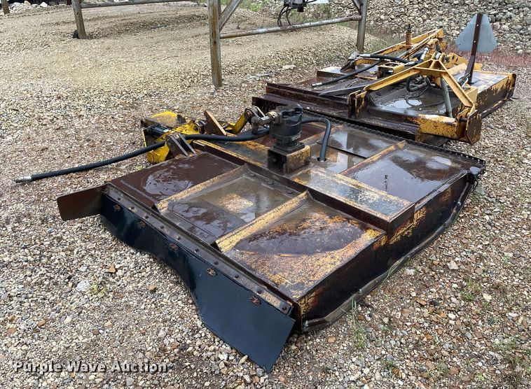 image for item LY9586 1995 New Holland 6640 Tiger Special  tractor