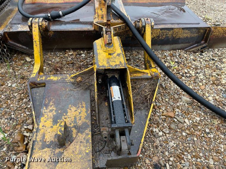 image for item LY9586 1995 New Holland 6640 Tiger Special  tractor