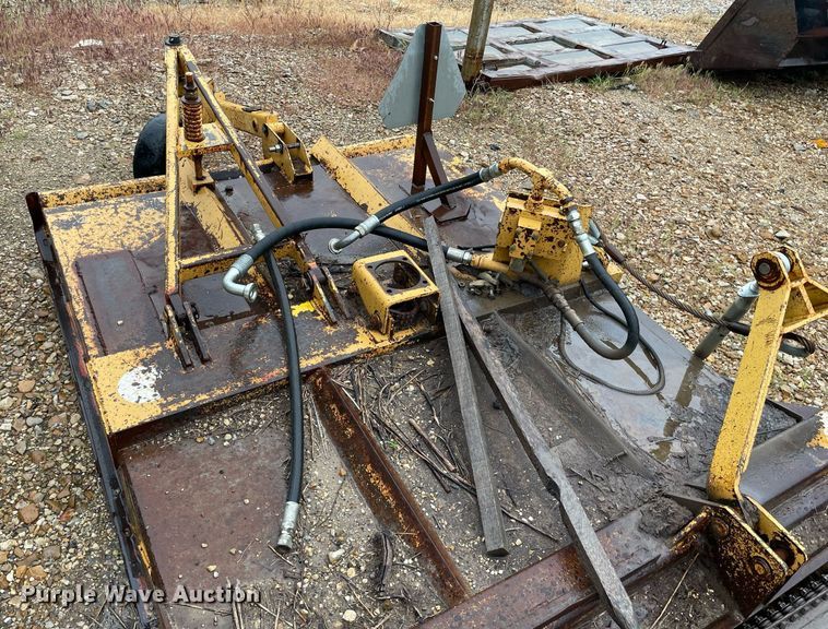 image for item LY9586 1995 New Holland 6640 Tiger Special  tractor