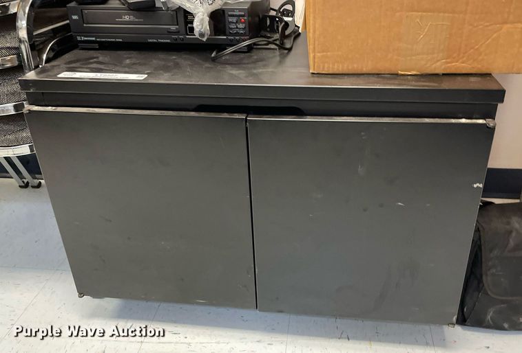 image for item LY9587 Office supplies