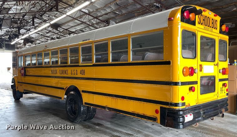 image for item LY9591 1999 International 3800  school bus