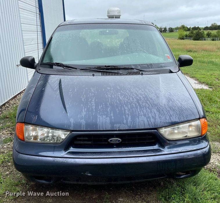 image for item LY9592 1998 Ford Windstar  van