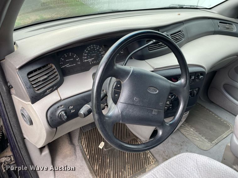 image for item LY9592 1998 Ford Windstar  van