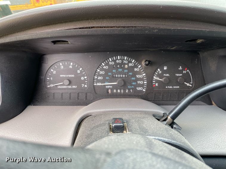 image for item LY9592 1998 Ford Windstar  van