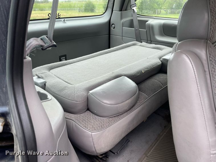 image for item LY9592 1998 Ford Windstar  van