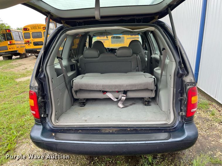 image for item LY9592 1998 Ford Windstar  van