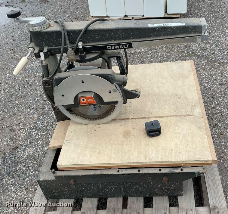 image for item LY9596 Black and Decker 3430  radial arm saw