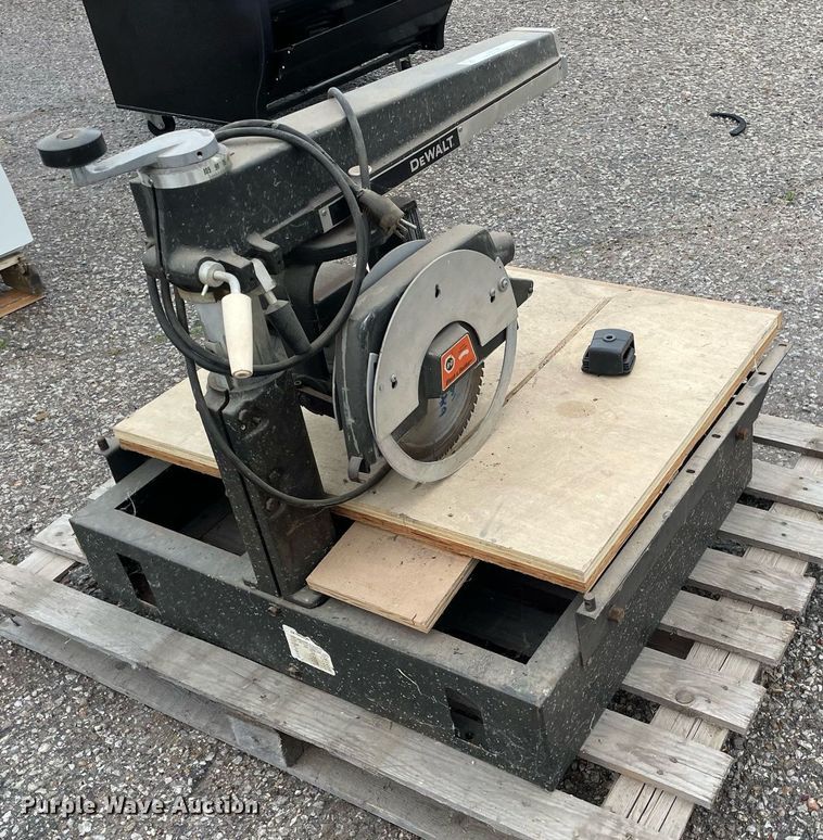 image for item LY9596 Black and Decker 3430  radial arm saw