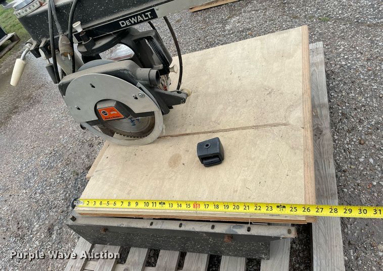 image for item LY9596 Black and Decker 3430  radial arm saw